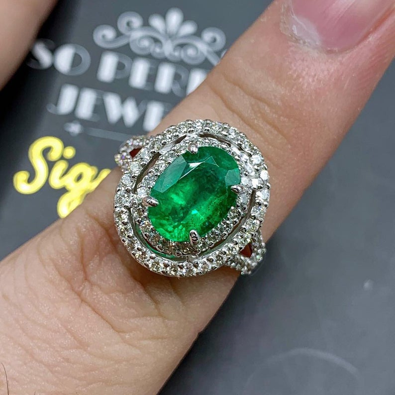 TOP GREEN 3.30TCW Emerald VS Diamond 18k solid white gold ring engagement wedding colombia zambian Double halo modern natural oval vivid