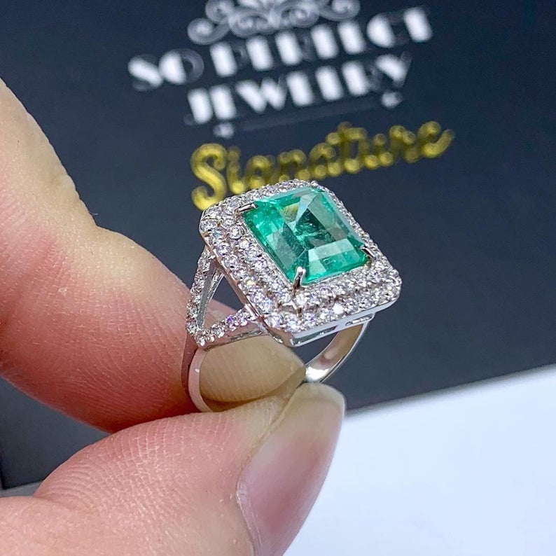 COLOMBIAN 3.10TCW Emerald VS Diamonds in 18k solid white gold ring engagement wedding colombia zambian Double halo modern natural art clean