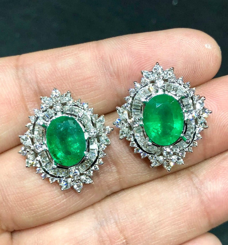 HUGE 8.80TCW Emerald VS Diamonds in 18K solid white gold earrings studs natural certified zambian Colombian halo wedding huge modern oval