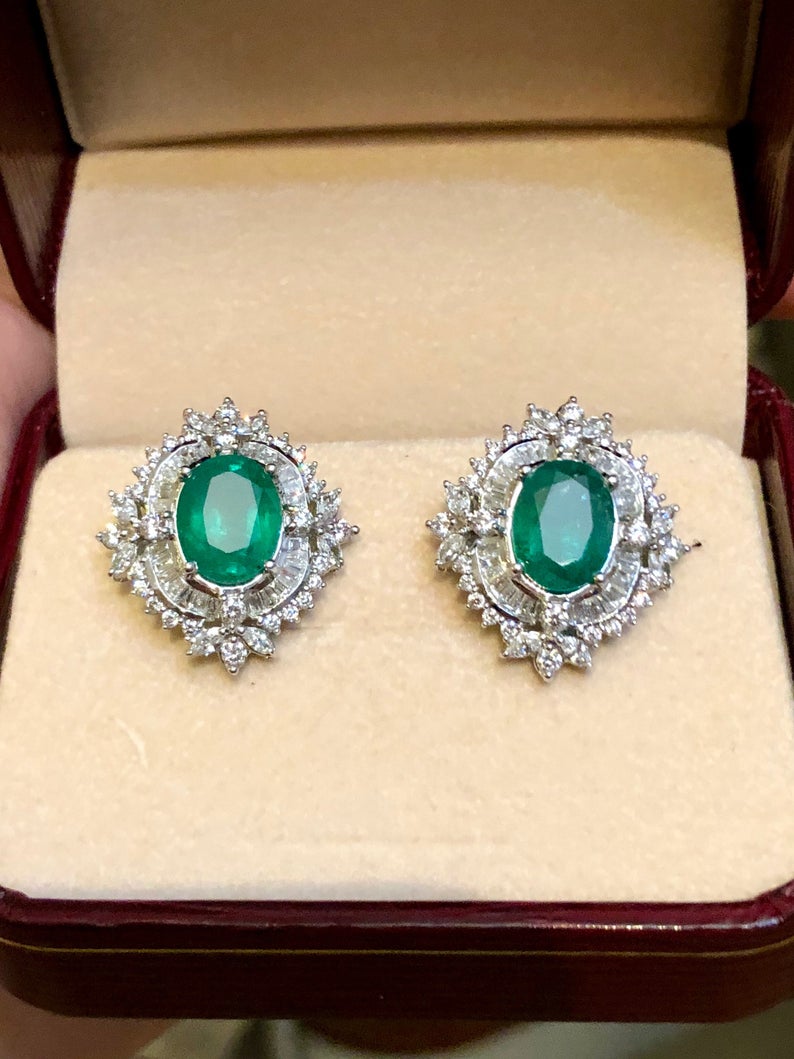 HUGE 8.80TCW Emerald VS Diamonds in 18K solid white gold earrings studs natural certified zambian Colombian halo wedding huge modern oval