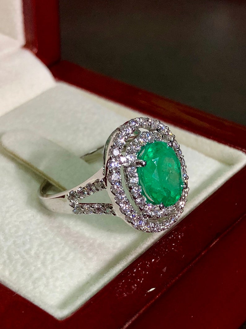 COLOMBIAN 3.09TCW Emerald & VS Diamonds in 18k solid white gold ring engagement wedding colombia zambian Double halo modern natural oval