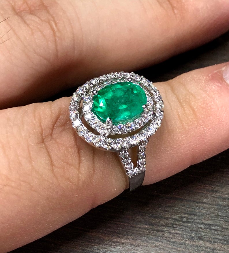 COLOMBIAN 3.09TCW Emerald & VS Diamonds in 18k solid white gold ring engagement wedding colombia zambian Double halo modern natural oval