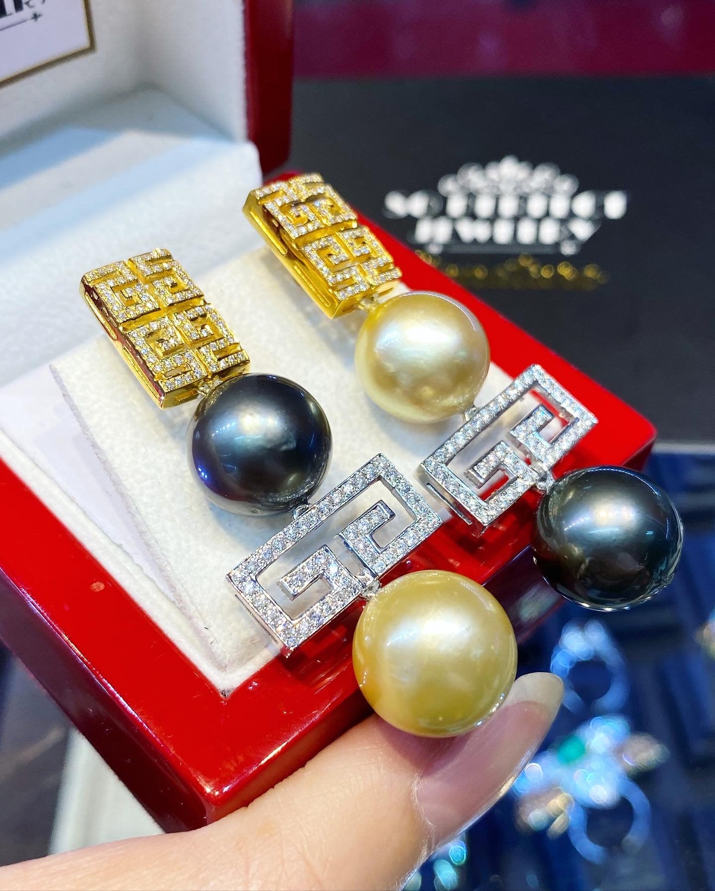 HUGE! TAHITIAN Black Golden South Sea Pearls Diamonds 18K Solid White Gold Earrings